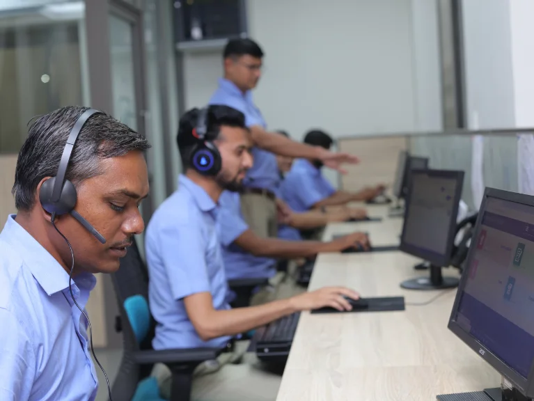 Robust Support Network Robust Support Network